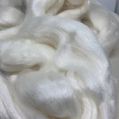 Merino Silk Tops - 70% SW Merino Wool 30% Silke - TOPS- 100G