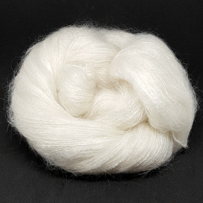 Silk Mohair - 72% Kid Mohair 28% Silke  - 50 G - 420m